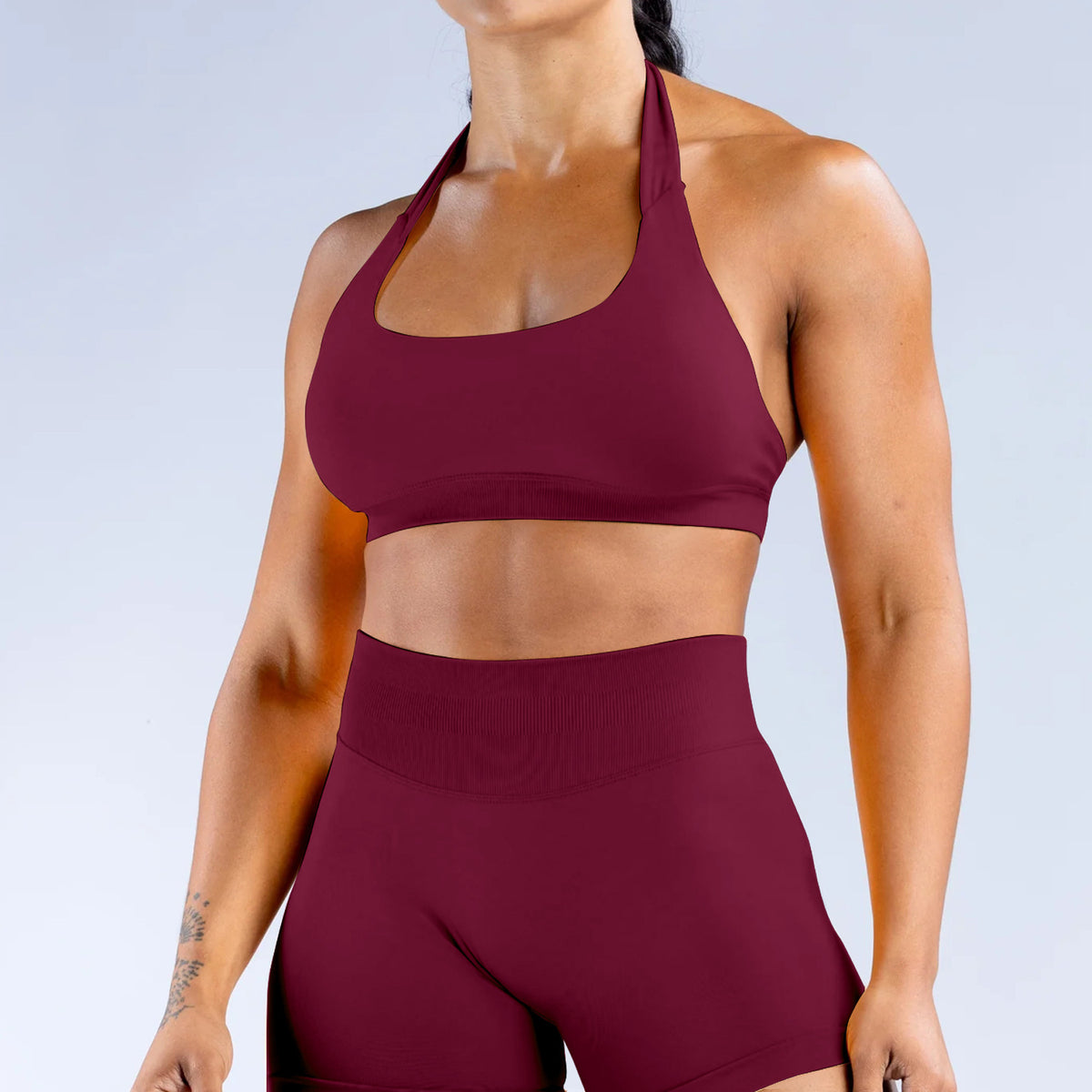 Halter Seamless Sports Bra